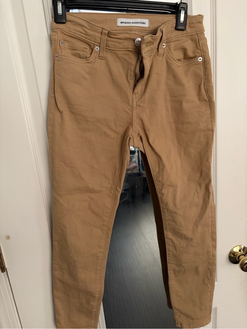 Khaki jeans